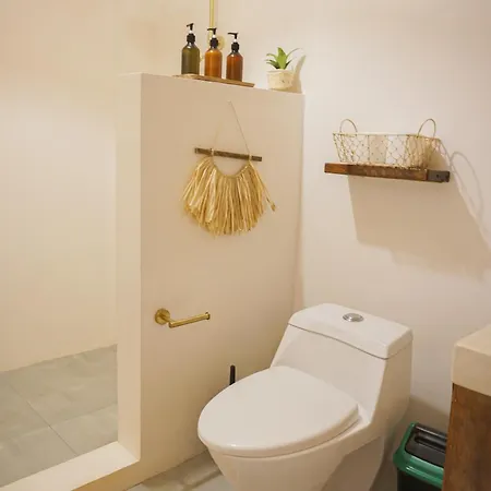 Greenhouse Siargao Roadside Boutique Apartments General Luna  Exterior photo