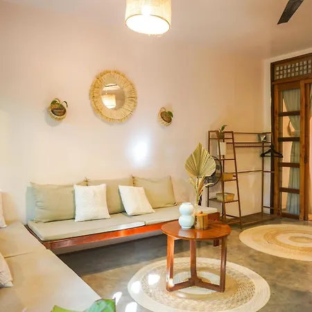Greenhouse Siargao Roadside Boutique Apartments General Luna  Exterior photo