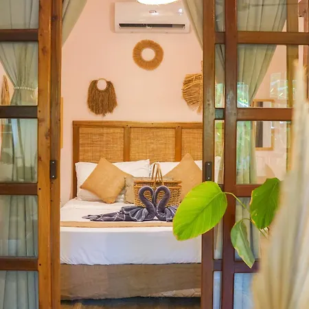 Greenhouse Siargao Roadside Boutique Apartments General Luna  Exterior photo