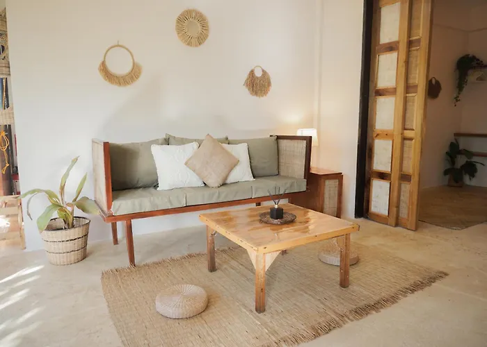 Greenhouse Siargao Roadside Boutique Apartments
