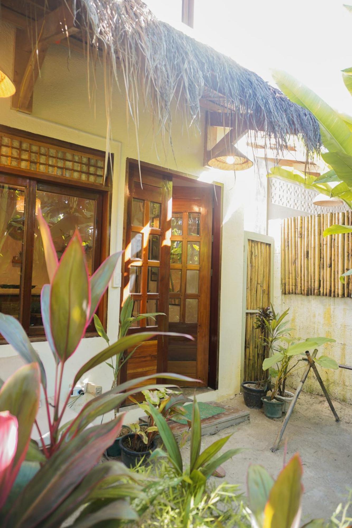 Guest house Greenhouse Siargao Roadside Boutique General Luna (Surigao del Norte)